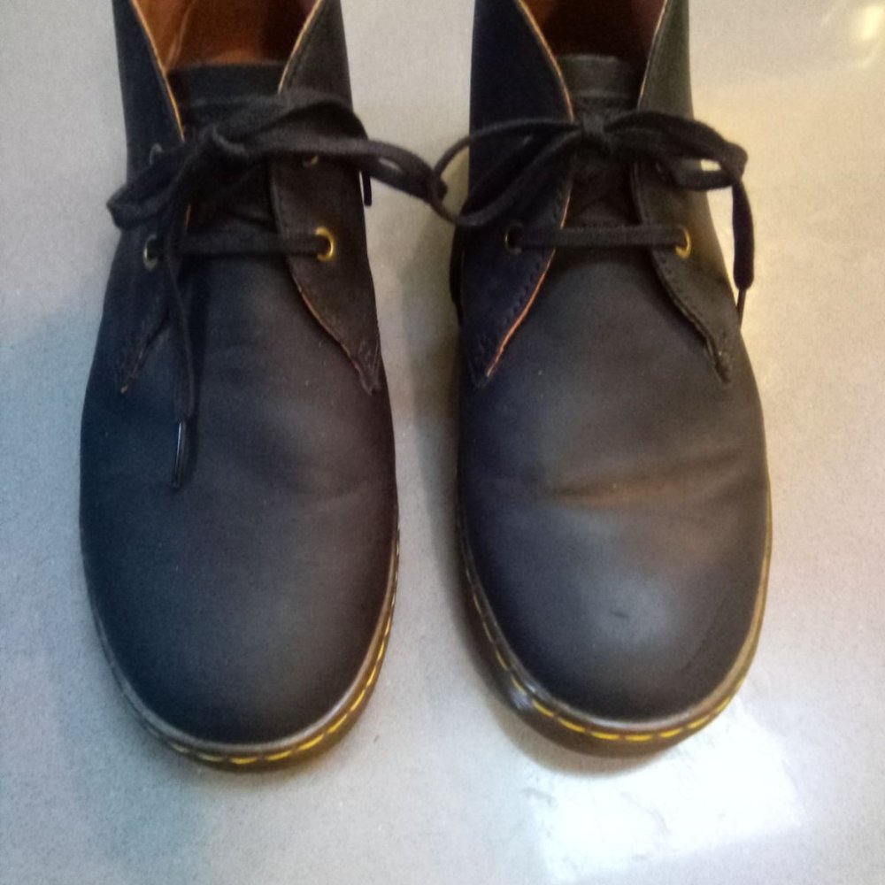 Men's Dr. Martens Cabrillo Chukka boots, size 10, black. Like new